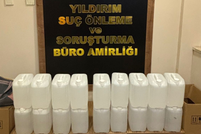 Aracından ve evinden 121 litre sahte içki çıktı