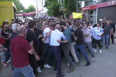 Ankara'da CHP Gençlik Kolları'na polis müdahalesi