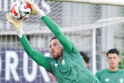 Bursaspor günü çift antrenmanla tamamladı