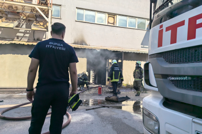 İnegöl'de mobilya fabrikası alev alev yandı