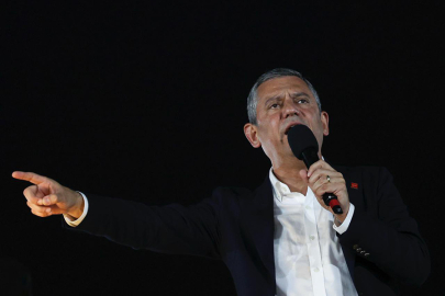 Özgür Özel'den komisyon açıklaması: CHP'nin olduğu yerden değil, olmadığı yerden korkun!