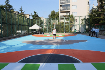 Basketbol sahaları liselilerin tasarımlarıyla güzelleşiyor