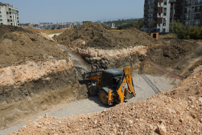 Balkan Mahallesi'nde altyapı çalışmaları hızlandı