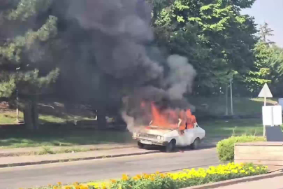 TBMM önünde 'Beyaz Toros'u yakan kişi gözaltına alındı