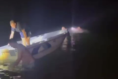 Batan balıkçı teknesindeki 3 kişiyi trafik polisi kurtardı