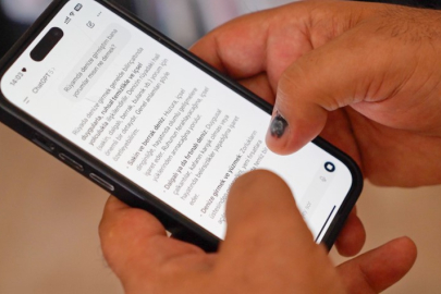 Uzmanlar uyarıyor; Yapay zekaya özelinizi anlatmayın!