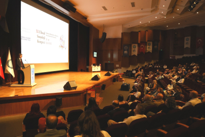 BUÜ’de "Sosyolojinin Yeni Problemleri" konuşuldu