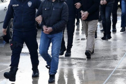 Bursa merkezli FETÖ operasyonu; 5 gözaltı