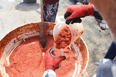 Bursa'da ev yapımı salça seferberliği