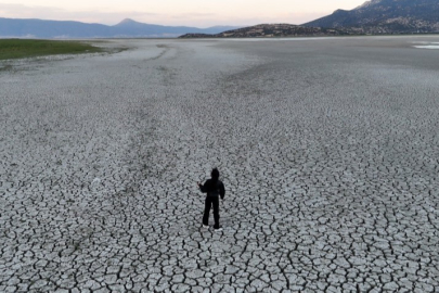 Buzul çağından bu yana Eğirdir Gölü ilk kez ikiye bölündü