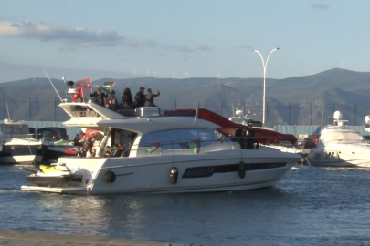 Bursa'da Filistin'e destek için tekneler denize açıldı