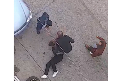 Bursa’da taciz iddiası ortalığı karıştırdı; Aile dükkan bastı!