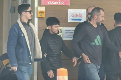 İnegöl'de uyuşturucu satıcıları suçüstü yakalandı