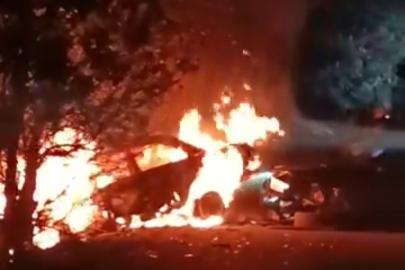 Bursa’da korkunç kaza; Otomobil alev aldı, yangın ormana sıçradı, sürücü kurtarıldı