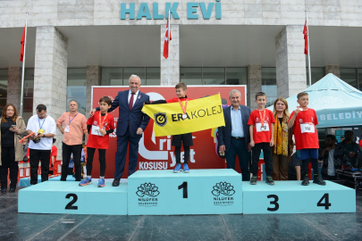 Nilüfer'de dereceye girenler ödüllendirildi