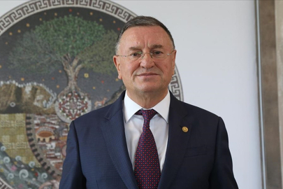 Lütfü Savaş'tan Özgür Özel'e suç duyurusu