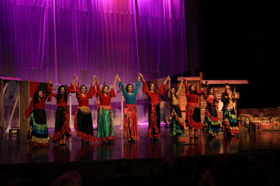 “Deli Ayten” efsanesi yeniden sahnede