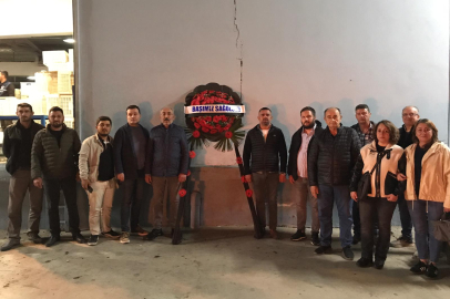 CHP’den zeytin üreticisine destek; Siyah çelenk bıraktılar