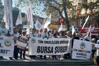 Emeklilerden iktidara tepki: “Emekliyi hor gören iktidarı zor görür”