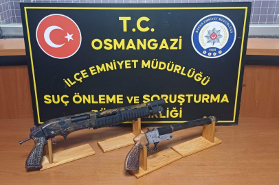 Osmangazi'de ruhsatsız silah operasyonu; 3 gözaltı