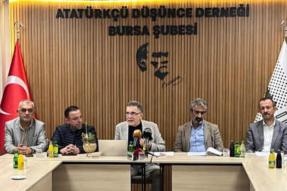 "Pazartesi günü okullarda Atatürk'ü anacağız"