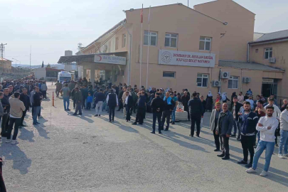 Diyarbakır’da inşaatı devam eden köprü çöktü: 3 ölü, 2 yaralı