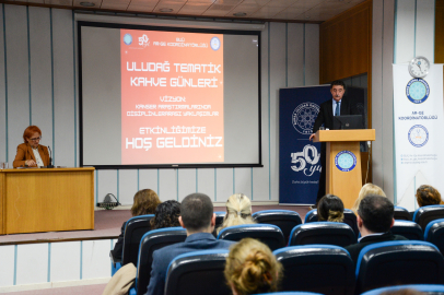 BUÜ Tematik Kahve Günleri'nde kanser araştırmaları konuşuldu