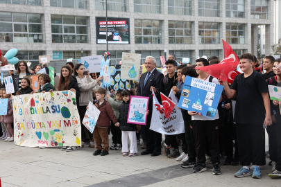 Nilüfer'de çocuklardan 'gelecek' için anlamlı yürüyüş