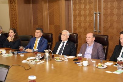 Bozbey: 'Su tüketen sanayi tartışılmalı'