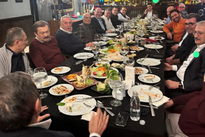 Bursa'da gündemi karıştıran akşam yemeği fotoğrafı!