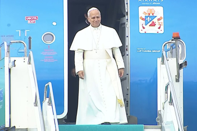 Papa 14. Leo’yu taşıyan uçak Ankara’ya iniş yaptı