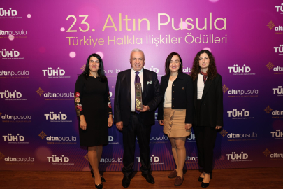 Nilüfer'in sosyal girişimcilik vizyonuna 'Altın Pusula' ödülü