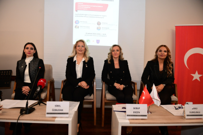 Osmangazi Belediyesi'nden 'Cumhuriyetin Çalıkuşları’ paneli