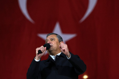 CHP lideri Özel: ‘Savcısına güvenen çıksın! Biz canlı yayın istiyoruz’