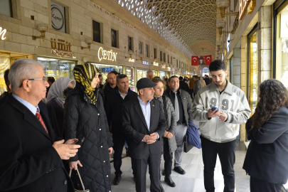 Kapalıçarşı'daki işletmelere dumansız hava sahası bilgilendirmesi