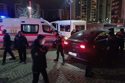 Osmangazi'de silahlı olay; Kendini vurdu, güvenlikli siteye sığındı