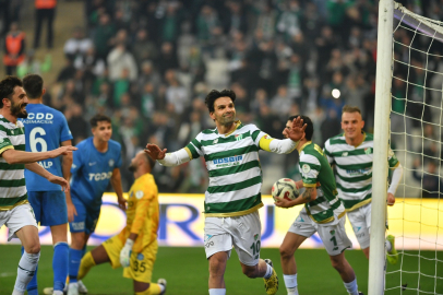 Bursaspor Ankara Demirspor’u 4-0 mağlup etti