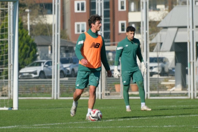 Bursaspor Aliağa FK maçı hazırlıklarına başladı