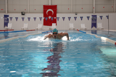 Büyükşehir'in 16 yaşındaki sporcusu tarih yazıyor