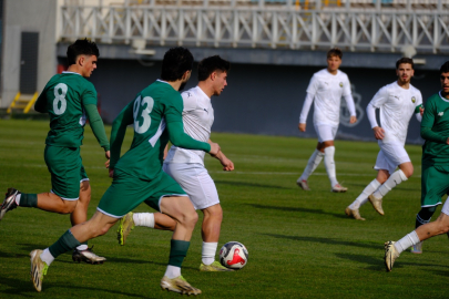 Bursaspor hazırlık maçında Nilüfer FK’yi 3-0 yendi