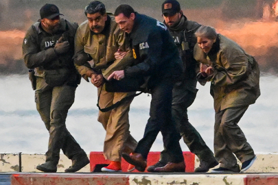 Maduro: Esir alındım, hala ülkemin başkanıyım