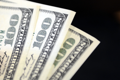 Dolar ve Euro haftaya nasıl başladı?