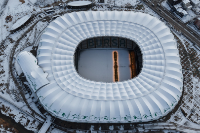 Timsah Arena beyazlara büründü