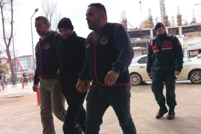 Tekel bayisine tüfekle ateş açıp 2 kişiyi yaralayan cezaevi firarisi yakalandı