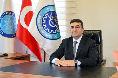 BUÜ Mühendislik Fakültesinde nöbet değişimi