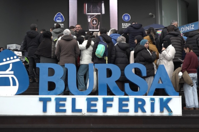 Teleferikte hafta sonu çilesi; 500 metrelik kuyruk