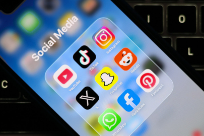 Fransa'da sosyal medya platformlarına 15 yaş sınırı kabul edildi