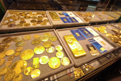 Fed'in faiz kararı öncesi altından yeni rekor