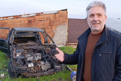 20 yıllık hurda araç çatı akıtınca ortaya çıktı