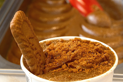 Yüzlerce yıllık tatlıyı dondurmayla buluşturdu; Dünyaya satıyor